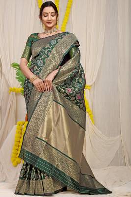 GREEN BEAUTIFUL BANARASI SILK SAREE  2