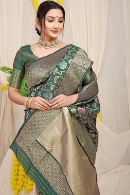 GREEN BEAUTIFUL BANARASI SILK SAREE  3