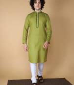 MAAHI FABS Green plain blended cotton kurta pajama
