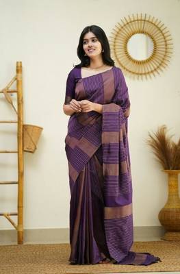  Purple Woven Art Silk Saree With Blouse 3