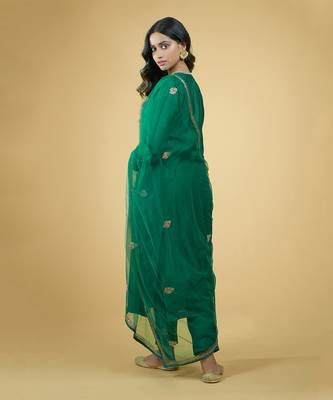 Emerald Zardozi Hand Embroidered Kurta Set 2