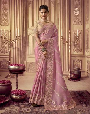 Beautiful Dola Silk With Self Zari & Heavy Border Work Saree 1