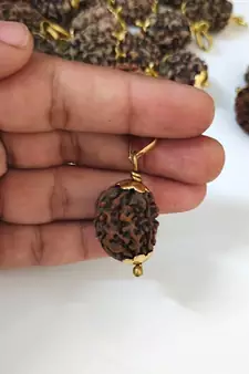 Original 4 Mukhi Nepali Rudraksha Gold Plated Pendant at Wholesale Rate Chakra Healing Four Faced Bead Jewelry 1 Pcs