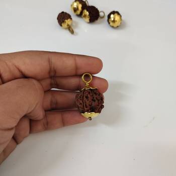 Original 4 Mukhi Nepali Rudraksha Gold Plated Pendant at Wholesale Rate Chakra Healing Four Faced Bead Jewelry 1 Pcs 4