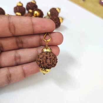 Original 7 Mukhi Indonesia Rudraksha Gold Plated Pendant at Wholesale Rate Chakra Healing Seven Faced Beads 1 Pcs 4