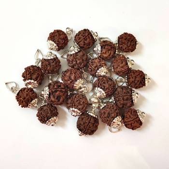 Original 4 Mukhi Nepali Rudraksha Silver Pendant at Wholesale Rate Chakra Healing Jewellery Four Faced Beads 1 Pcs 3