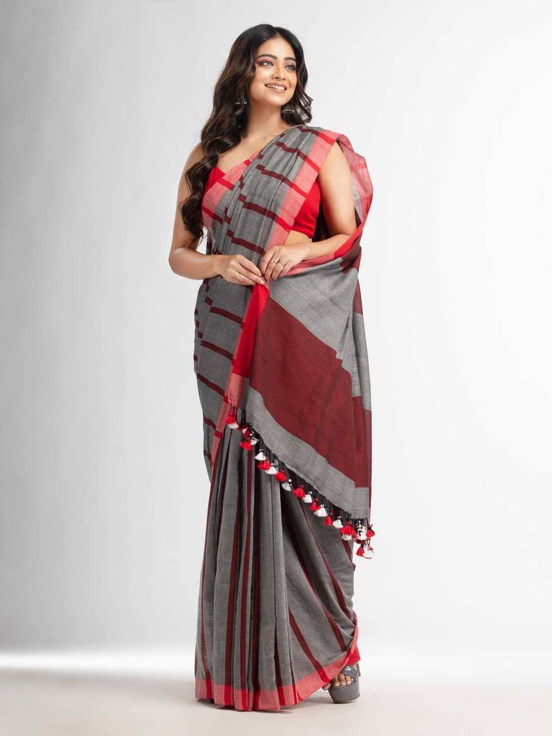 silver all body red strip moklin red border handwoven maslight saree