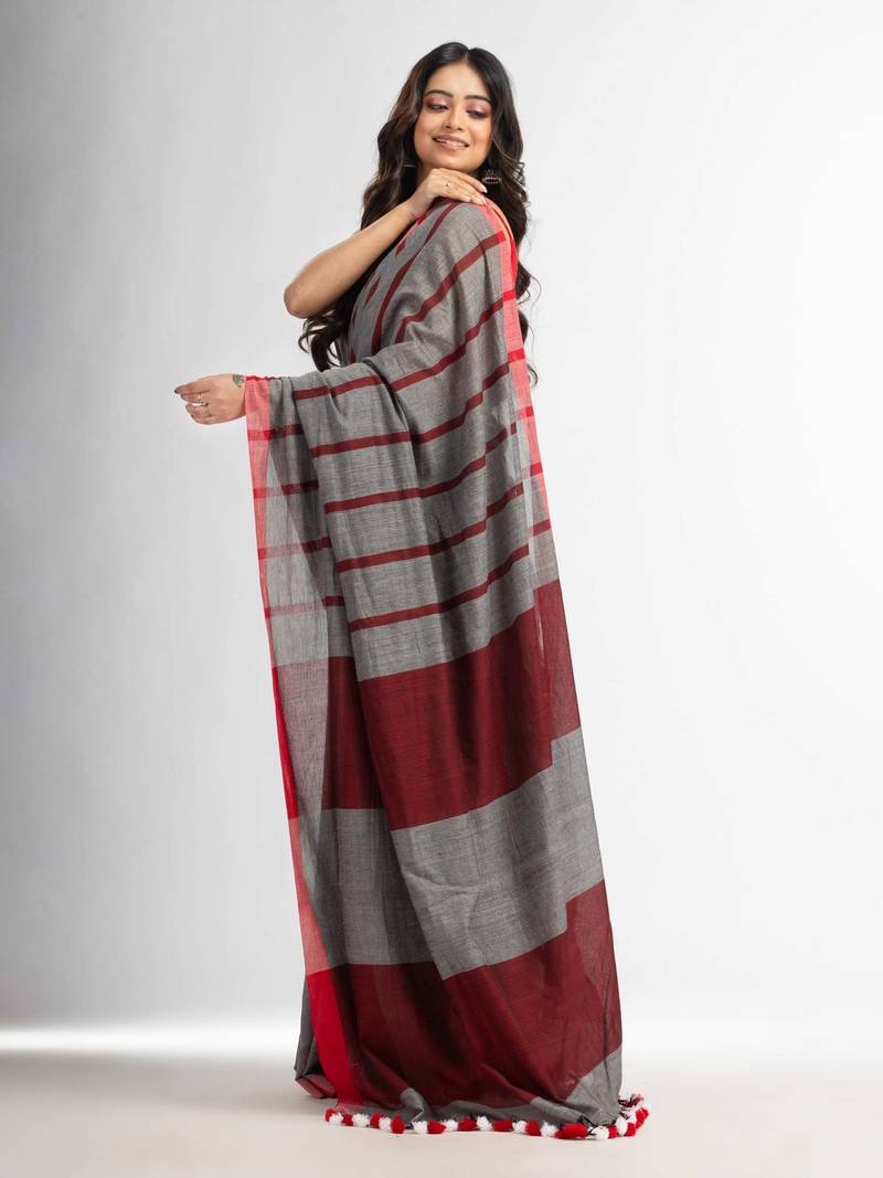 silver all body red strip moklin red border handwoven maslight saree