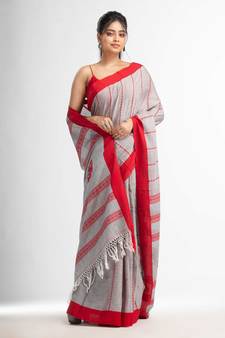 Grey all body small fish design with fish design pallu in solid border handwoven Cotton-Sarees
