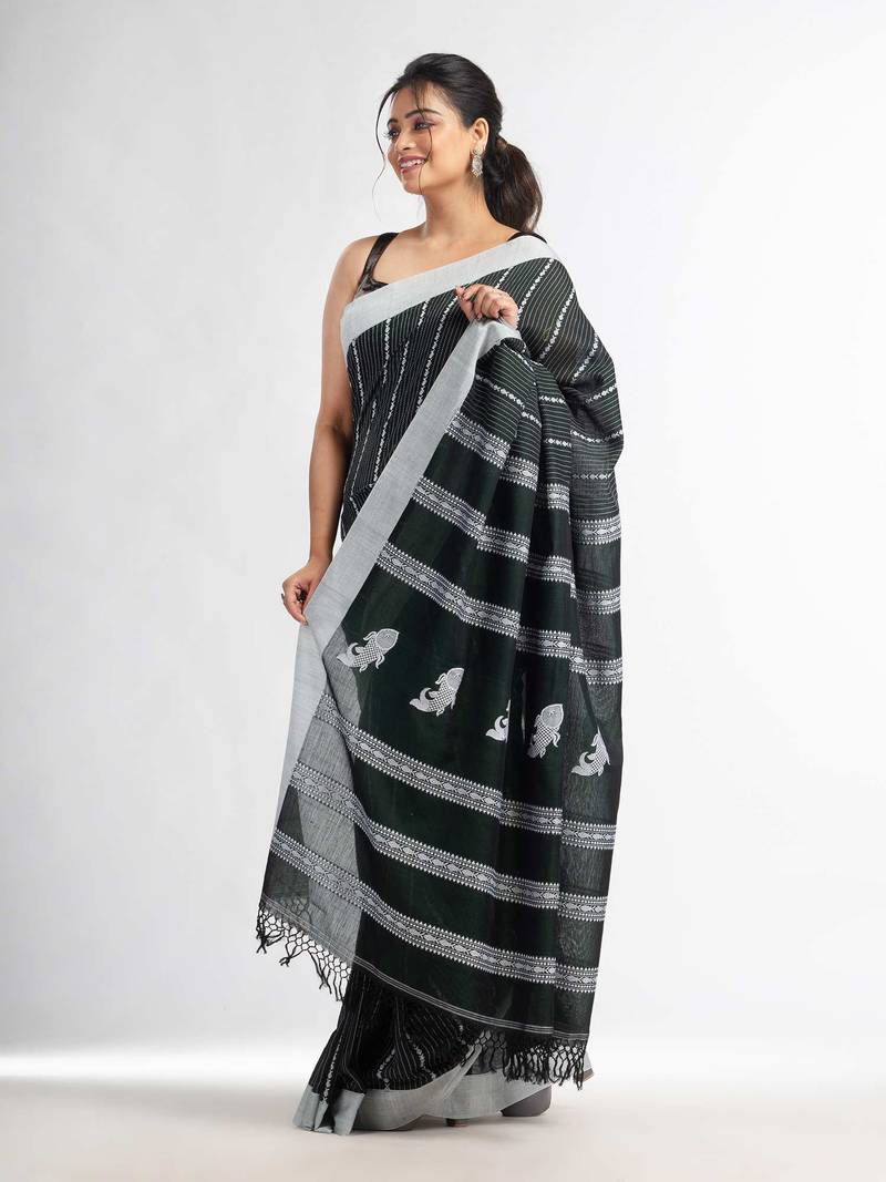 Bottle green all body small fish design with fish design pallu in solid border handwoven Cotton-Sarees