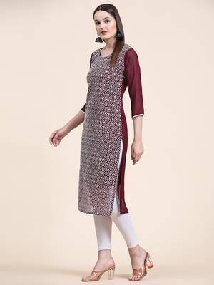 Ethnic motifs embroidered Round neck Three-quarter, regular sleeves Straight shape style Sequined 2