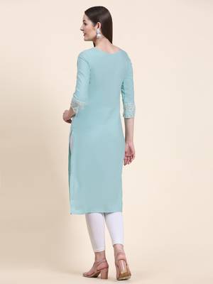 Ethnic motifs embroidered V-neck Three-quarter regular sleeves Straight shape style Thread work detail Calf length kurti 3