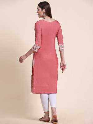 Ethnic motifs embroidered V-neck Three-quarter regular sleeves Straight shape style Thread work detail Calf length kurti 3