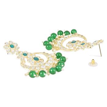 Traditional Handcrafted Kundan Earrings Adorned with Pearls for Women and Girls  3