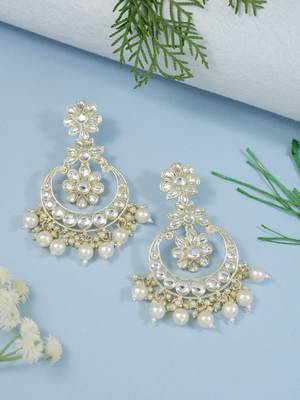 Traditional Handcrafted Kundan Earrings Adorned with Pearls for Women and Girls  1