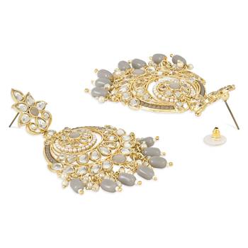 Traditional Handcrafted Kundan Earrings Adorned with Pearls for Women and Girls  3