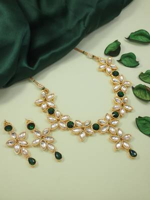 Traditional Floral Design Kundan Studded Necklace Jewellery With Earrings Set for Women/Girls  1