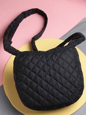 Uno Black Diamond Quilted Polyester Sling Bag 2