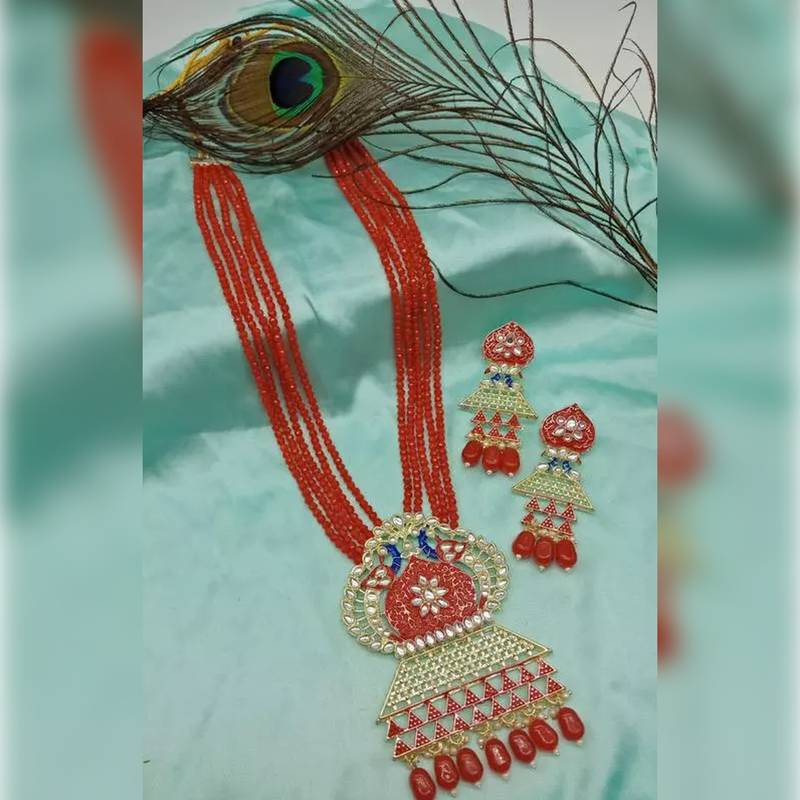 Red jewellery