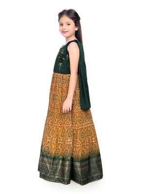 Betty Green coloured Gown will make your little one look beautiful. 3
