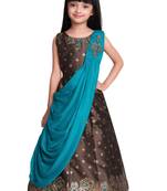 Betty R.Green coloured Gown will make your little one look beautiful.