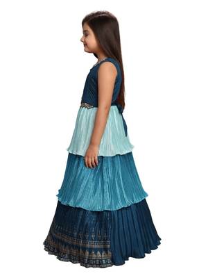 Betty Firozi coloured Gown will make your little one look beautiful. 2