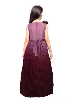 Wine coloured Gown will make your little one look beautiful. 4