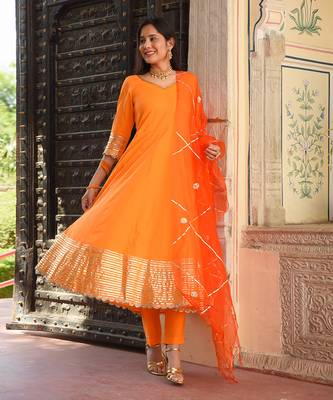 Priyanshi Cotton Suit Set 3