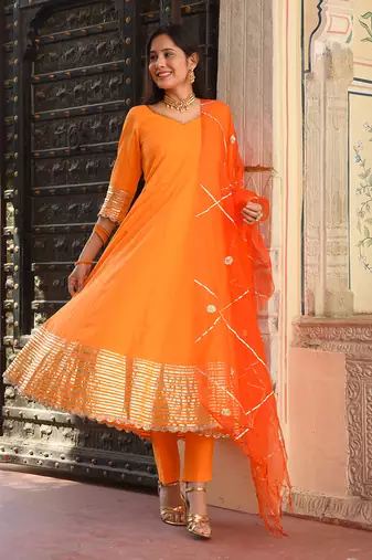 Priyanshi Cotton Suit Set