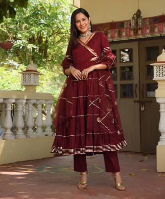 Ruhani Suit Set 2