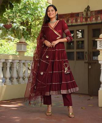 Ruhani Suit Set 4
