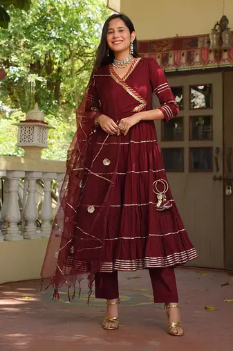 Ruhani Suit Set