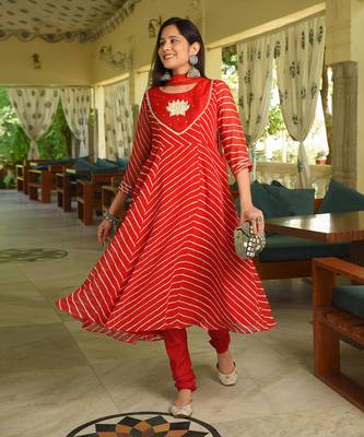 Red Lotus Leheriya Suit Set 1