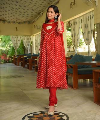 Red Lotus Leheriya Suit Set 2