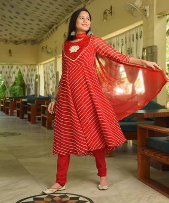 Red Lotus Leheriya Suit Set 3