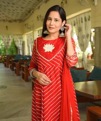 Red Lotus Leheriya Suit Set 7