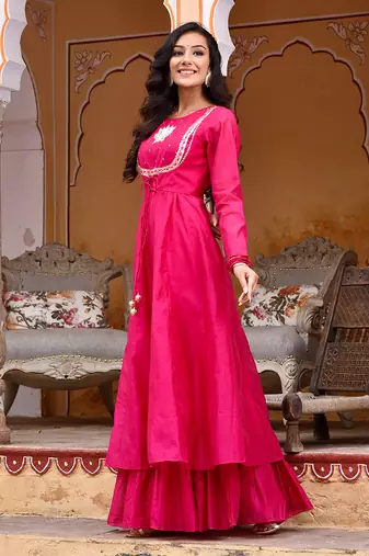 Queen Pink Dress