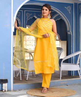 Mastani Suit Set 3