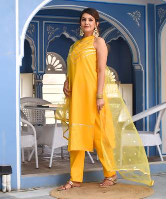 Mastani Suit Set 4