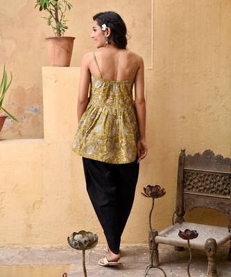 Musturd Floral Dhoti Kurta Set 5