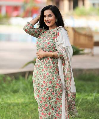 Classic Handblock Suit Set 4
