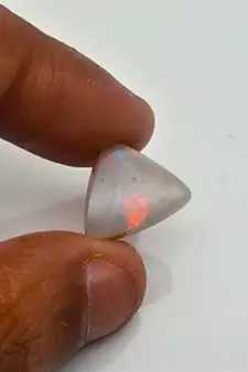 Natural Doublate Opal at Wholesale Rate 3.25 Ratti 2.96 Carat Fine Quality Trillion Shape           Loose Gemstone 1 Pcs