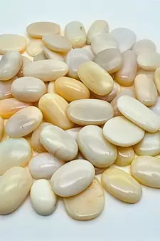Natural White Opal at Wholesale Rate 10.25 Ratti 9.33 Carat Fine Quality Oval Shape           Loose Gemstone 1 Pcs