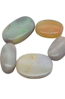 Natural Fire Opal at Wholesale Rate 20.25 Ratti 18.43 Carat Fine Quality Oval Shape           Loose Gemstone 1 Pcs