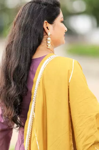Saanj Embroidery Suit Set