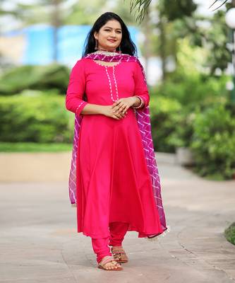 Pink Lily Suit Set 1