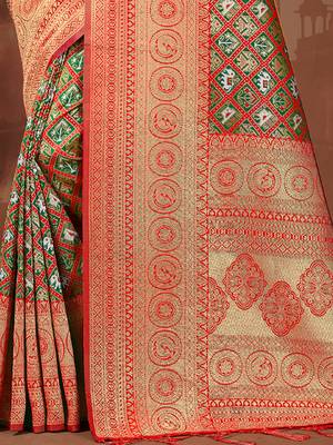 Sangam Prints Red Patola Silk Woven Work Traditional Tassle Saree 3