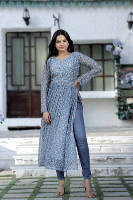 Grey Nayra Cut Floral Digital Print Kurti 2