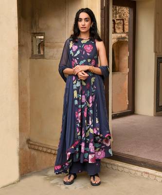 Blue Floral Printed Mulmul Kurta Set 1