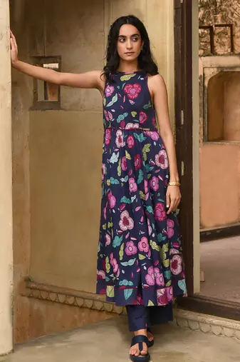 Blue Floral Printed Mulmul Kurta Set